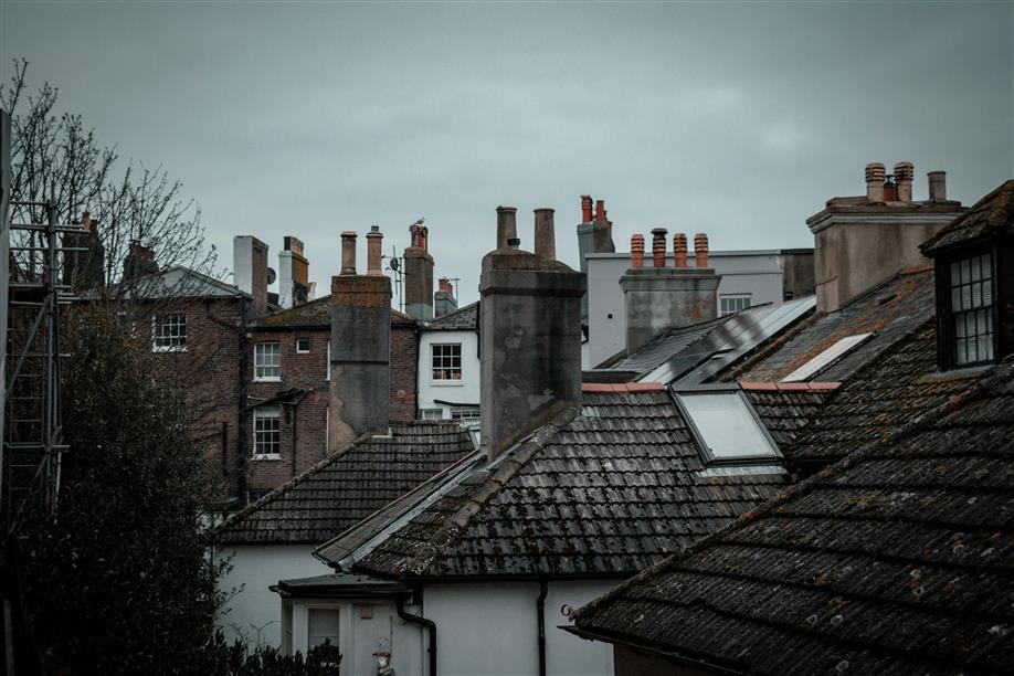 Landlord o Abertawe yn cael ei ddyfarnu'n euog am fethu â chydymffurfio â gofynion Rhentu Doeth Cymru.