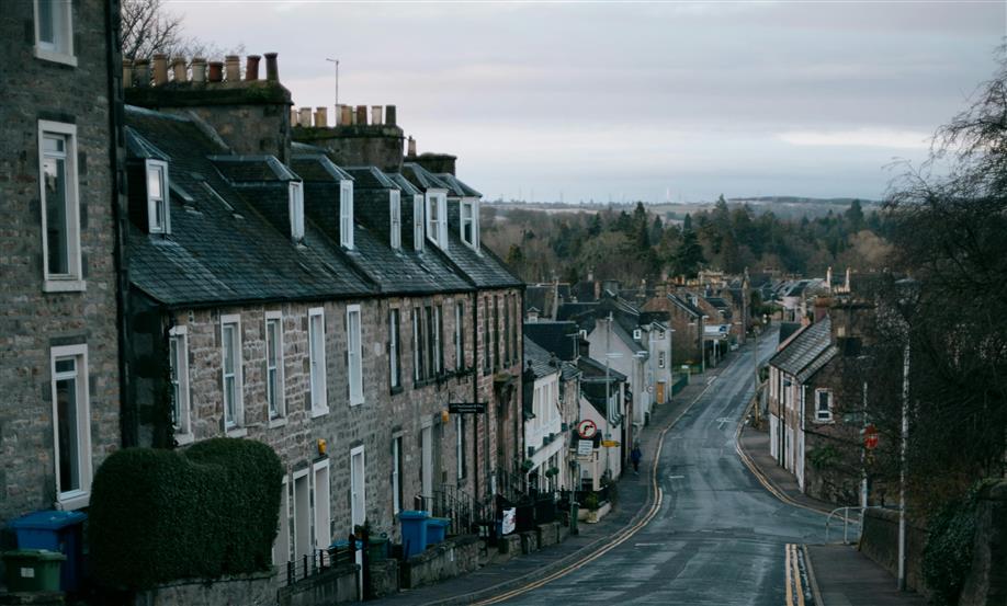 Rhentu Doeth Cymru yn cael ei gydnabod am wella proffesiynoldeb yn y sector rhentu preifat