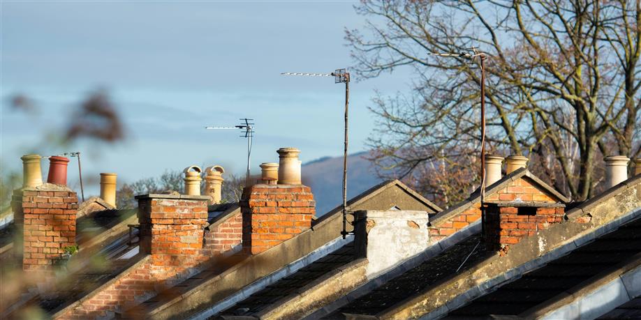 Deddf Hawliau Rhentwyr: Beth sy'n berthnasol i Gymru?